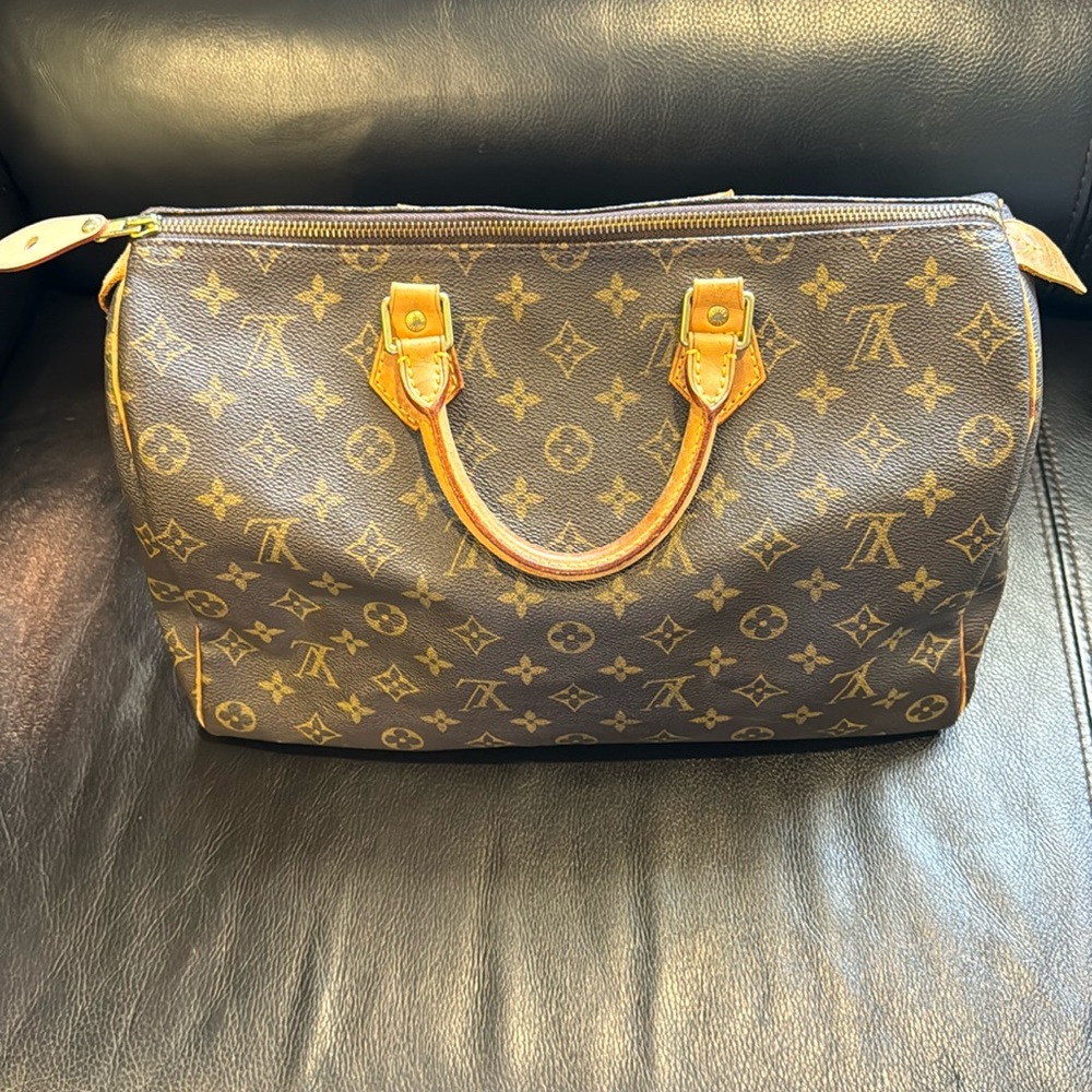Lv Speedy Handbag - image 1